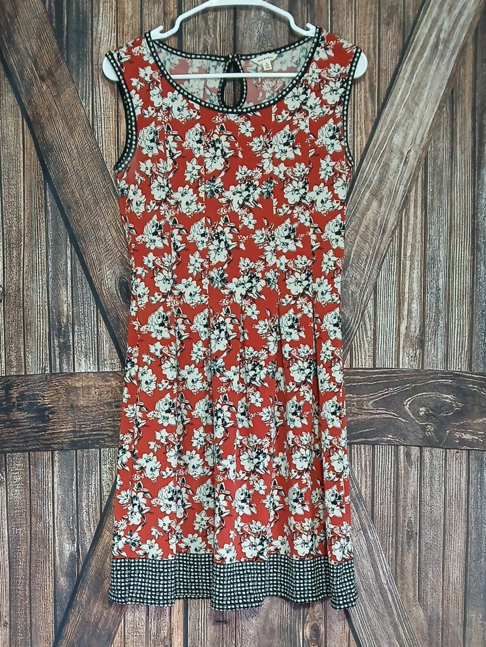 Max Studio Rust Floral Sleeveless Midi Dress